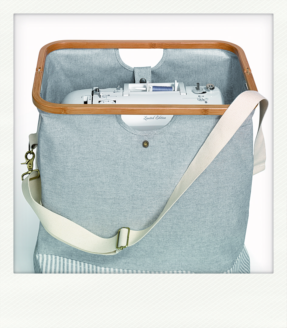 Store & Travel Bags "Canvas & Bamboo" M in grau innen